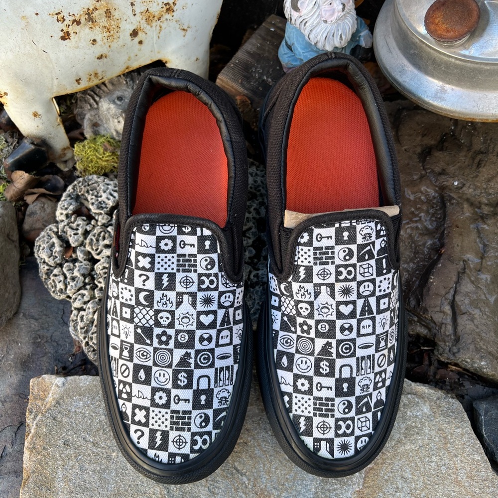 Vans Black and White Patterned Slip-On Sneakers - Picture 2 of 10